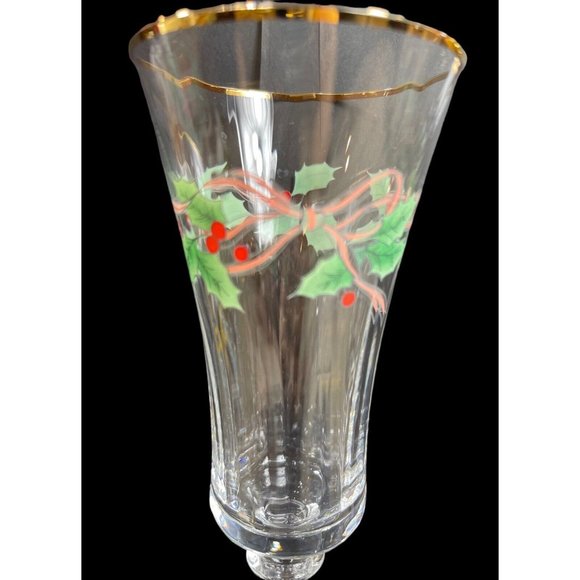 Christmas Champagne Flutes Chrystal Clear w Poinsettia Glass 9.5' Tall. Set of 4 - Picture 2 of 8